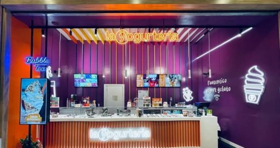 Nuova apertura de La Yogurteria al centro commerciale Quarto Nuovo di Napoli